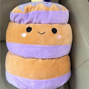 Squishmallows blueberry pancakes